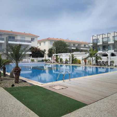 Sweet Retreat Apartamento Paralimni Exterior foto