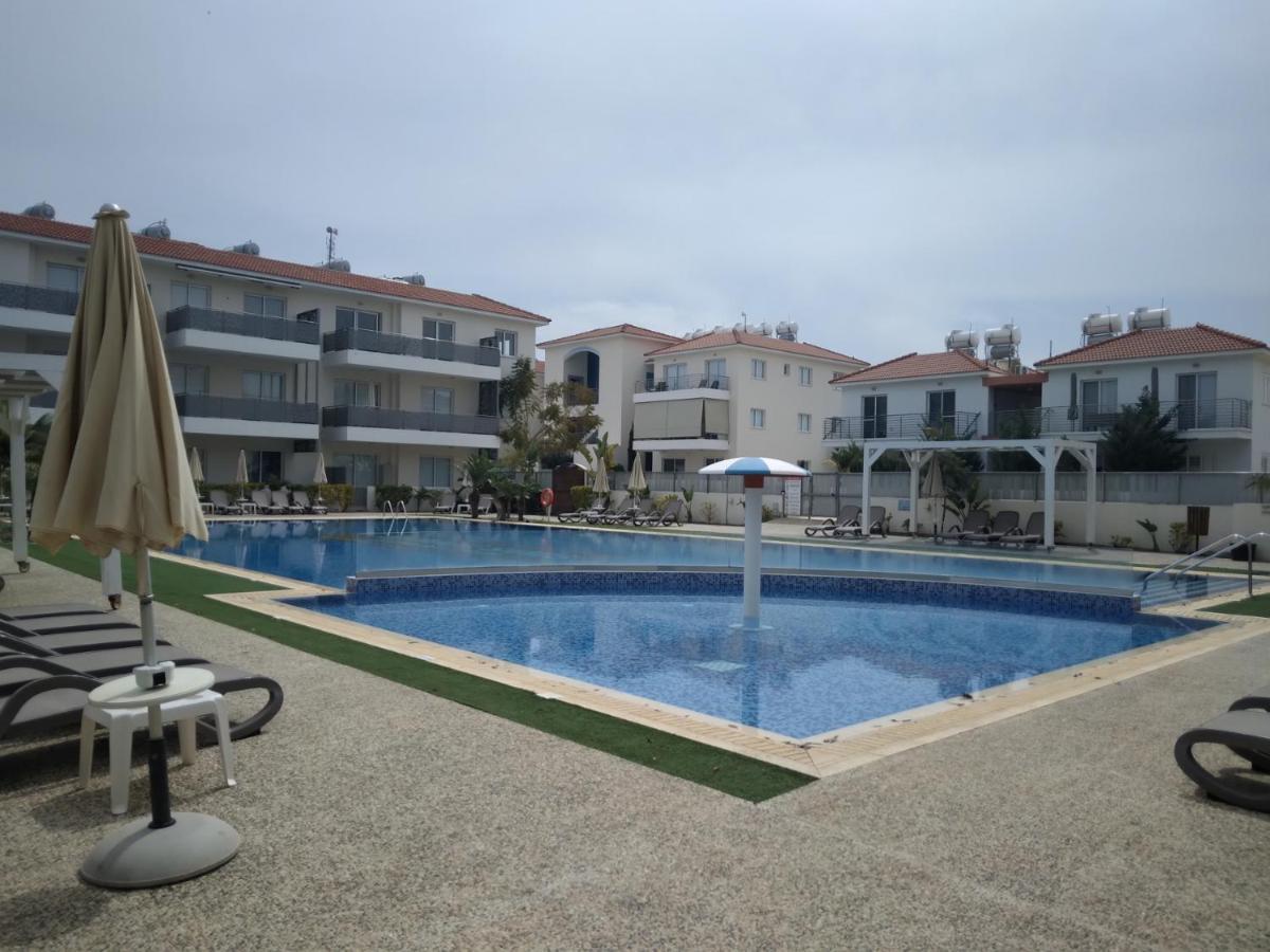 Sweet Retreat Apartamento Paralimni Exterior foto