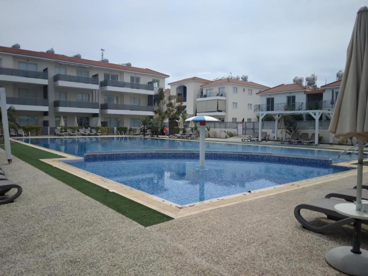 Sweet Retreat Apartamento Paralimni Exterior foto